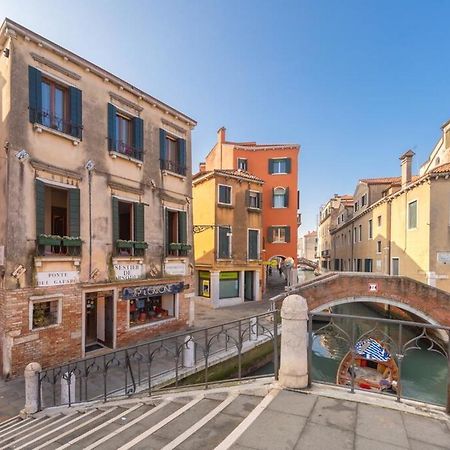 B And B Casanova Ai Tolentini Venezia Eksteriør bilde