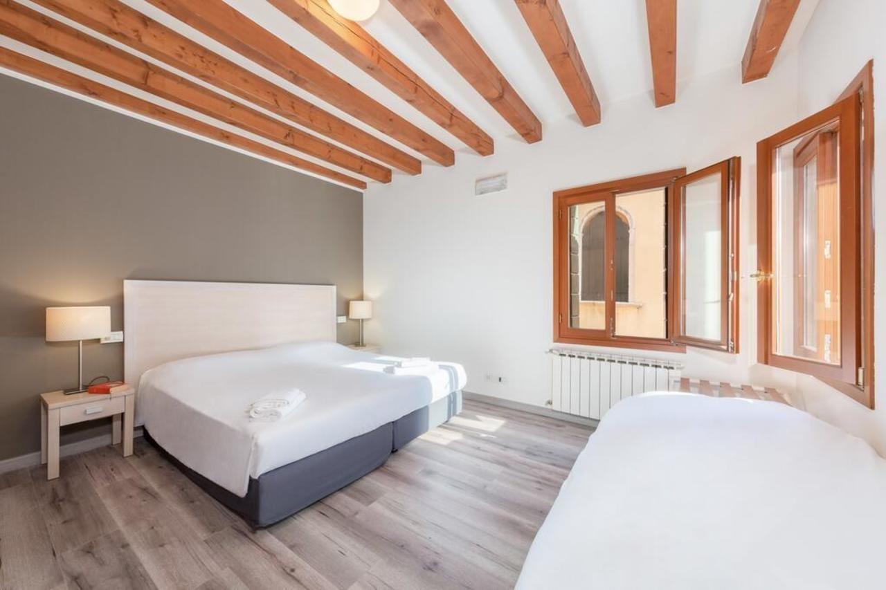 B And B Casanova Ai Tolentini Venezia Eksteriør bilde
